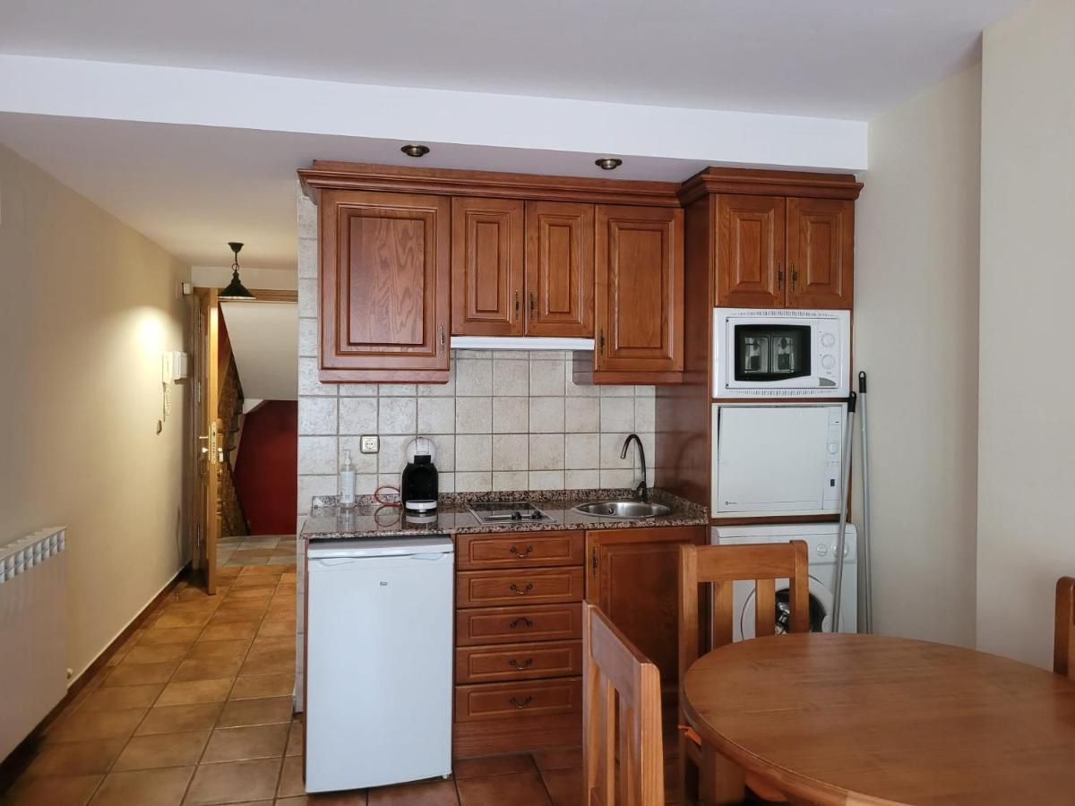 Apartamentos Casa Espanol Broto Esterno foto