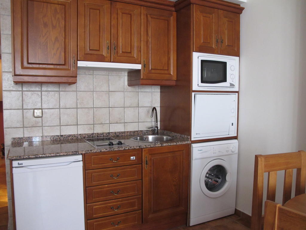 Apartamentos Casa Espanol Broto Esterno foto